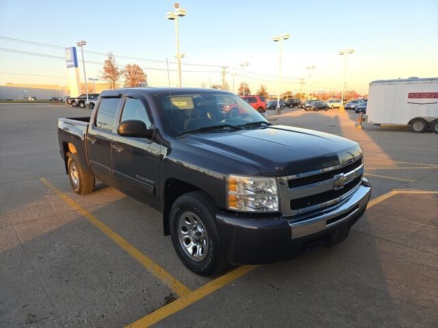 2011 Chevrolet Silverado 1500 LT West Burlington IA 2011 Chevrolet Silverado 1500 LT West Burlington IA