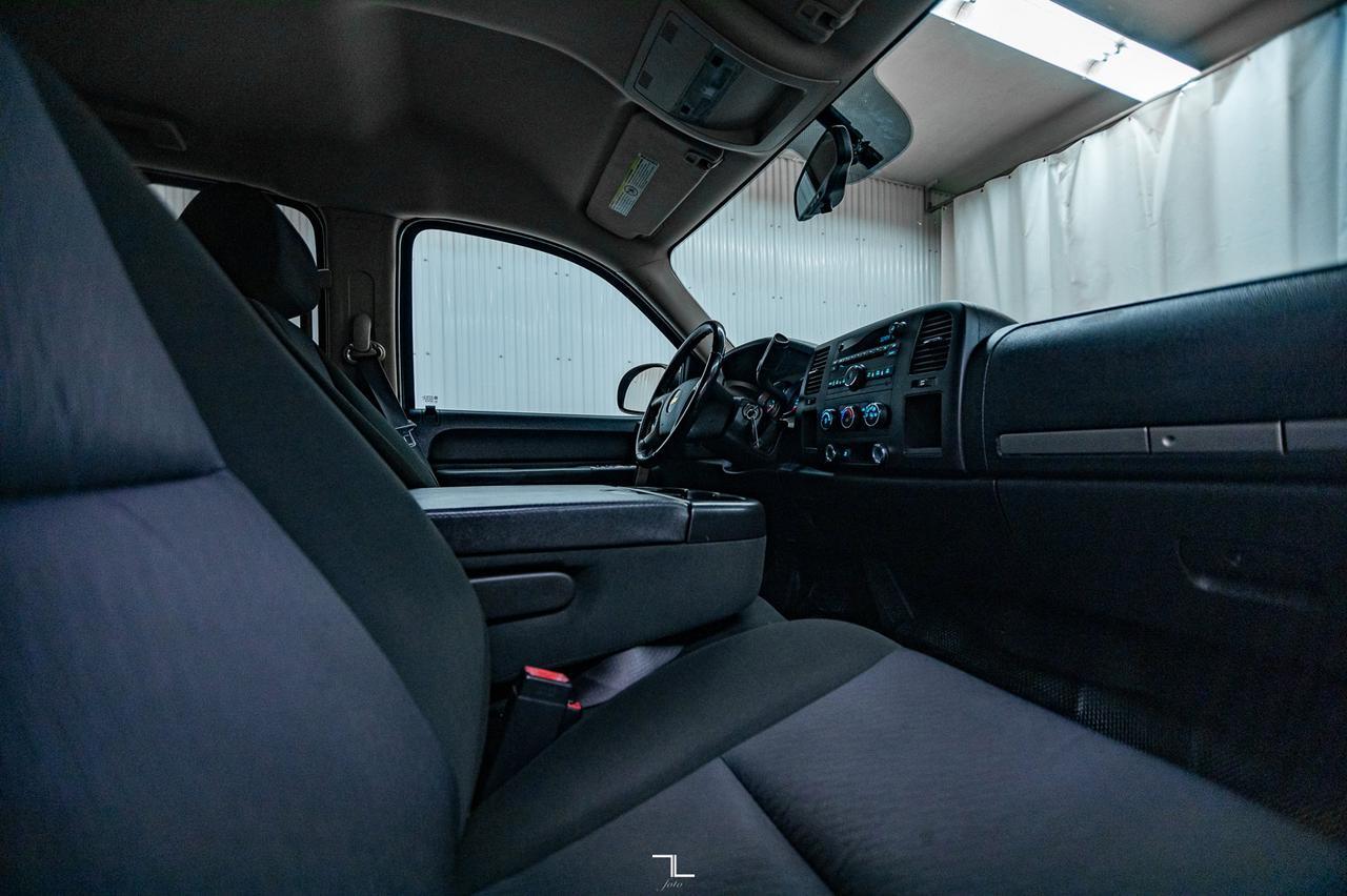 2011 Chevrolet Silverado 2500HD 4x2 Crew Cab LT Longbox Red Deer AB