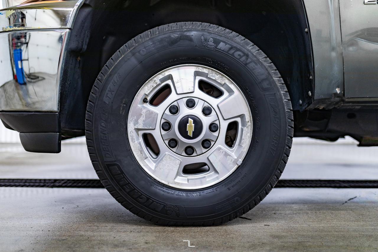 2011 Chevrolet Silverado 2500HD 4x2 Crew Cab LT Longbox Red Deer AB