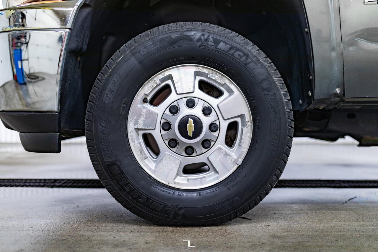 2011 Chevrolet Silverado 2500HD 4x2 Crew Cab LT Longbox Red Deer AB