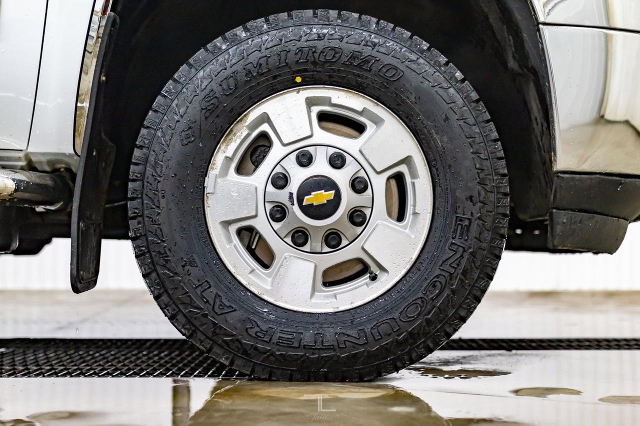 2011 Chevrolet Silverado 2500HD 4x4 Crew Cab LT Diesel Leather Red Deer AB