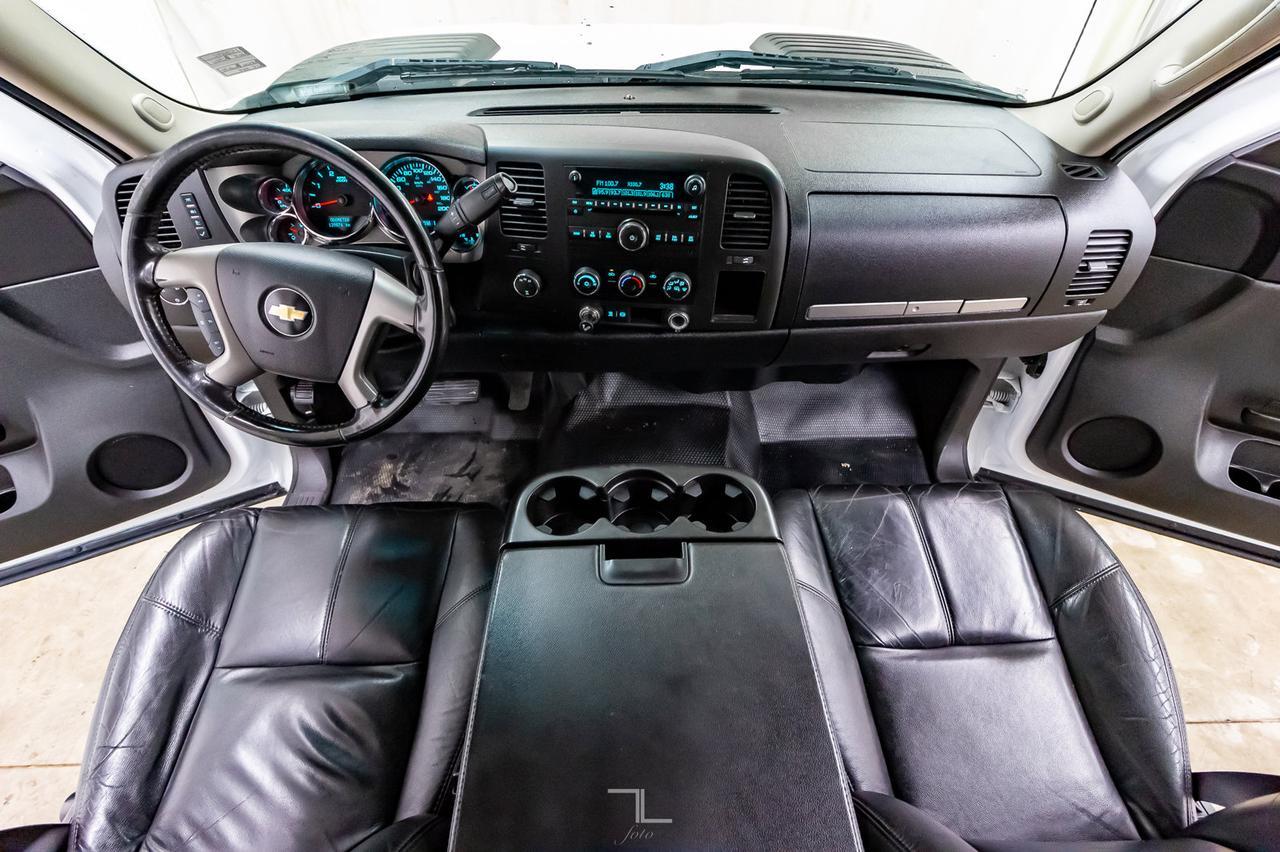 2011 Chevrolet Silverado 2500HD 4x4 Crew Cab LT Diesel Leather Red Deer AB