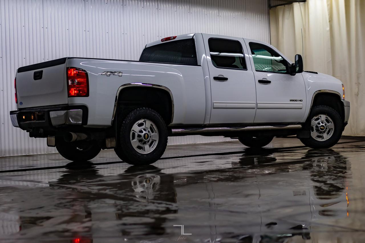 2011 Chevrolet Silverado 2500HD 4x4 Crew Cab LT Diesel Leather Red Deer AB