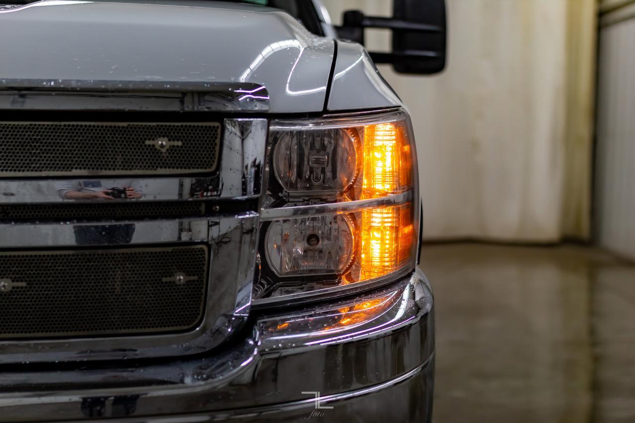 2011 Chevrolet Silverado 2500HD 4x4 Crew Cab LT Diesel Leather Red Deer AB