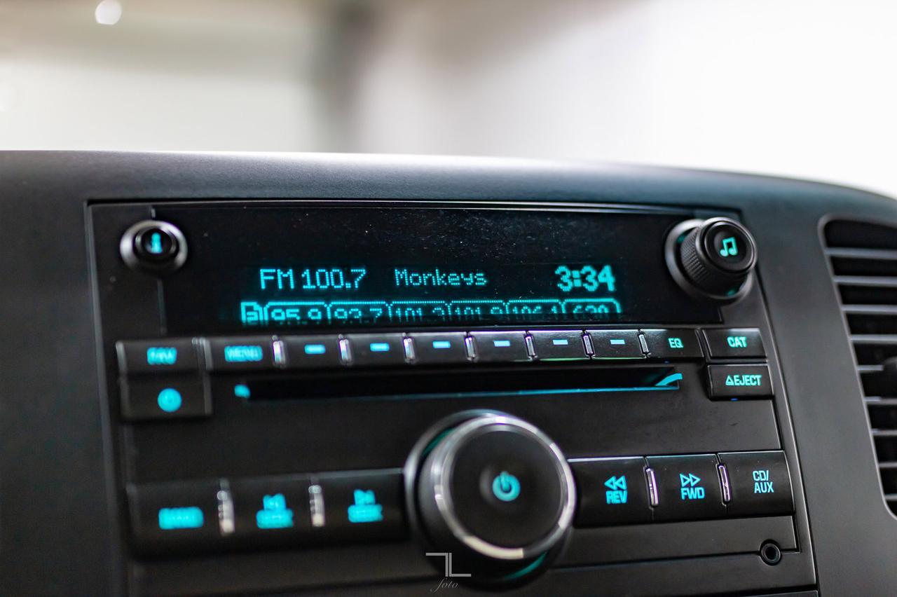 2011 Chevrolet Silverado 2500HD 4x4 Crew Cab LT Diesel Leather Red Deer AB