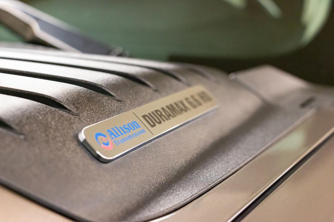 2011 Chevrolet Silverado 2500HD 4x4 Crew Cab LT Diesel Leather Red Deer AB