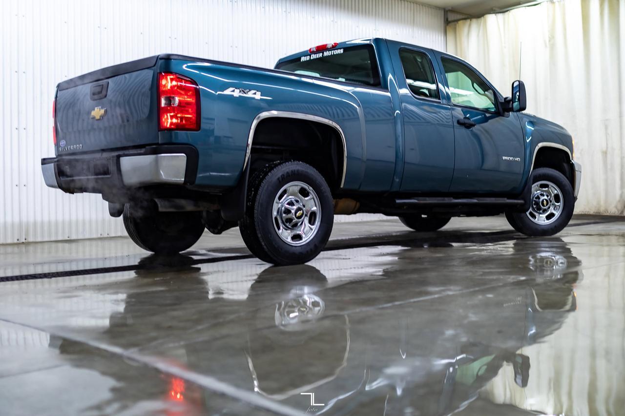 2011 Chevrolet Silverado 2500HD 4x4 Ext Cab LT Red Deer AB