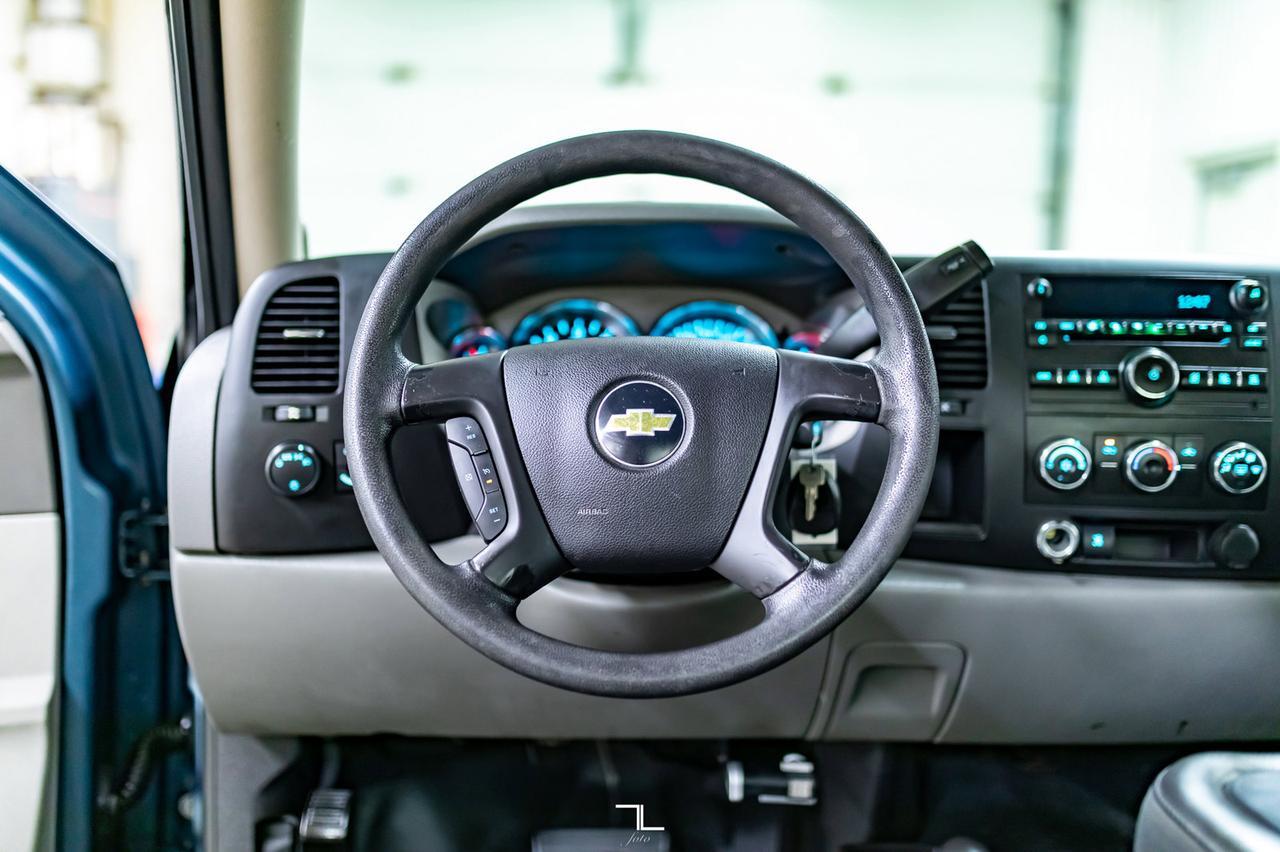 2011 Chevrolet Silverado 2500HD 4x4 Ext Cab LT Red Deer AB