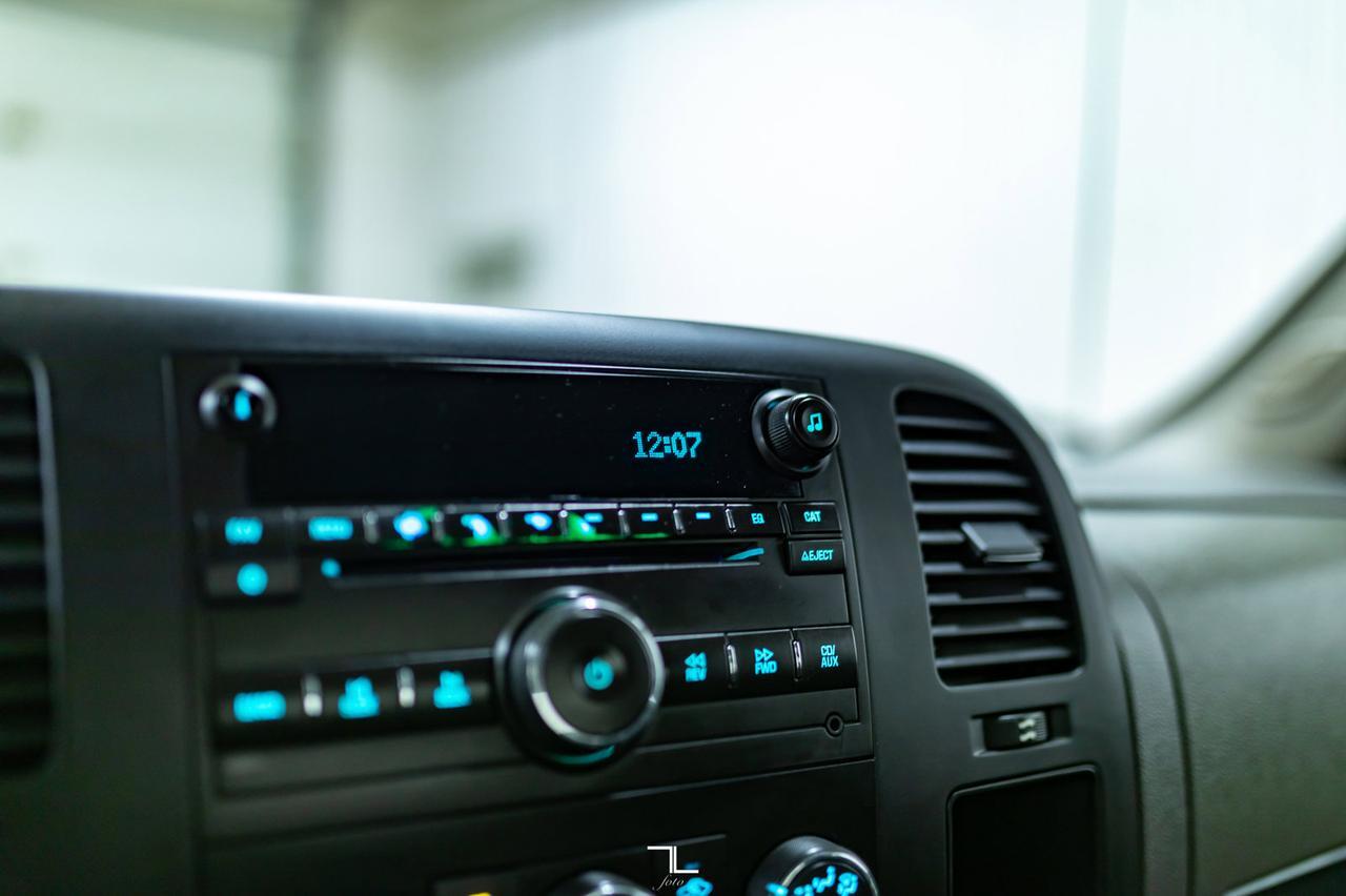 2011 Chevrolet Silverado 2500HD 4x4 Ext Cab LT Red Deer AB