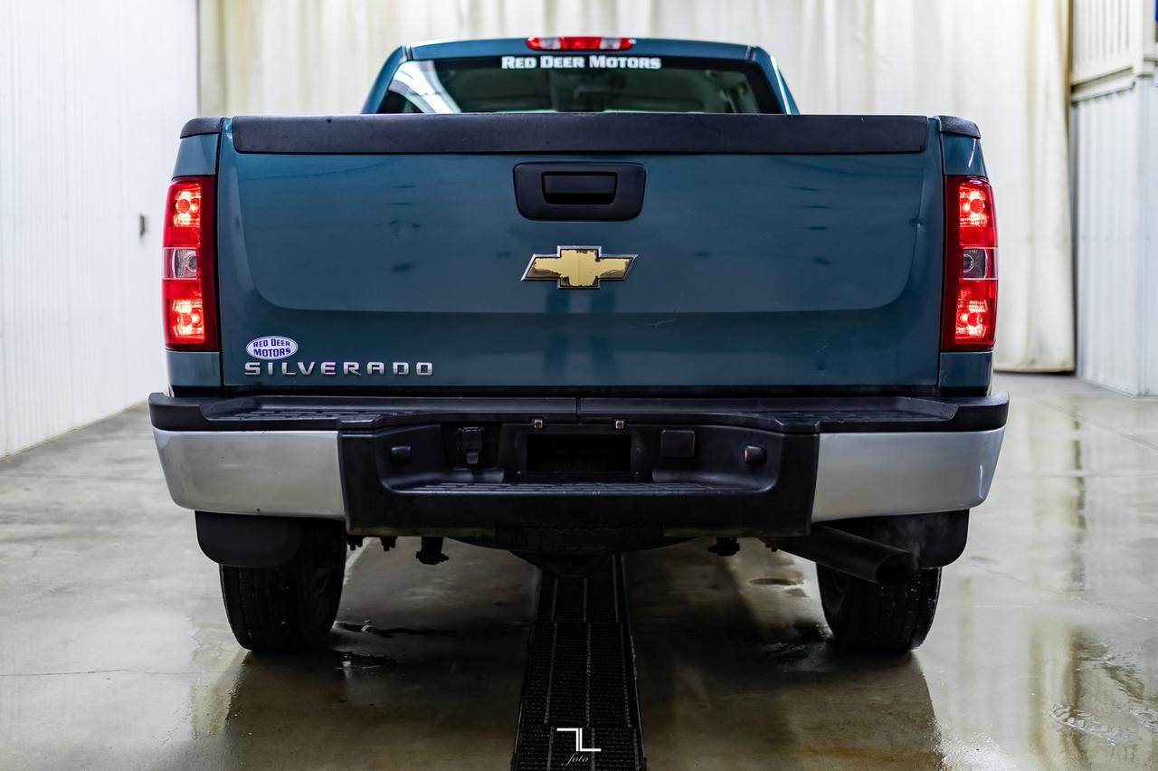 2011 Chevrolet Silverado 2500HD 4x4 Ext Cab LT Red Deer AB