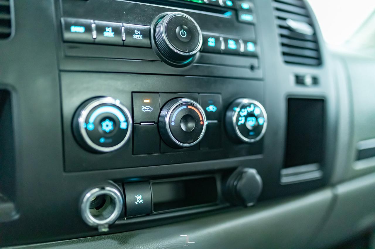 2011 Chevrolet Silverado 2500HD 4x4 Ext Cab LT Red Deer AB