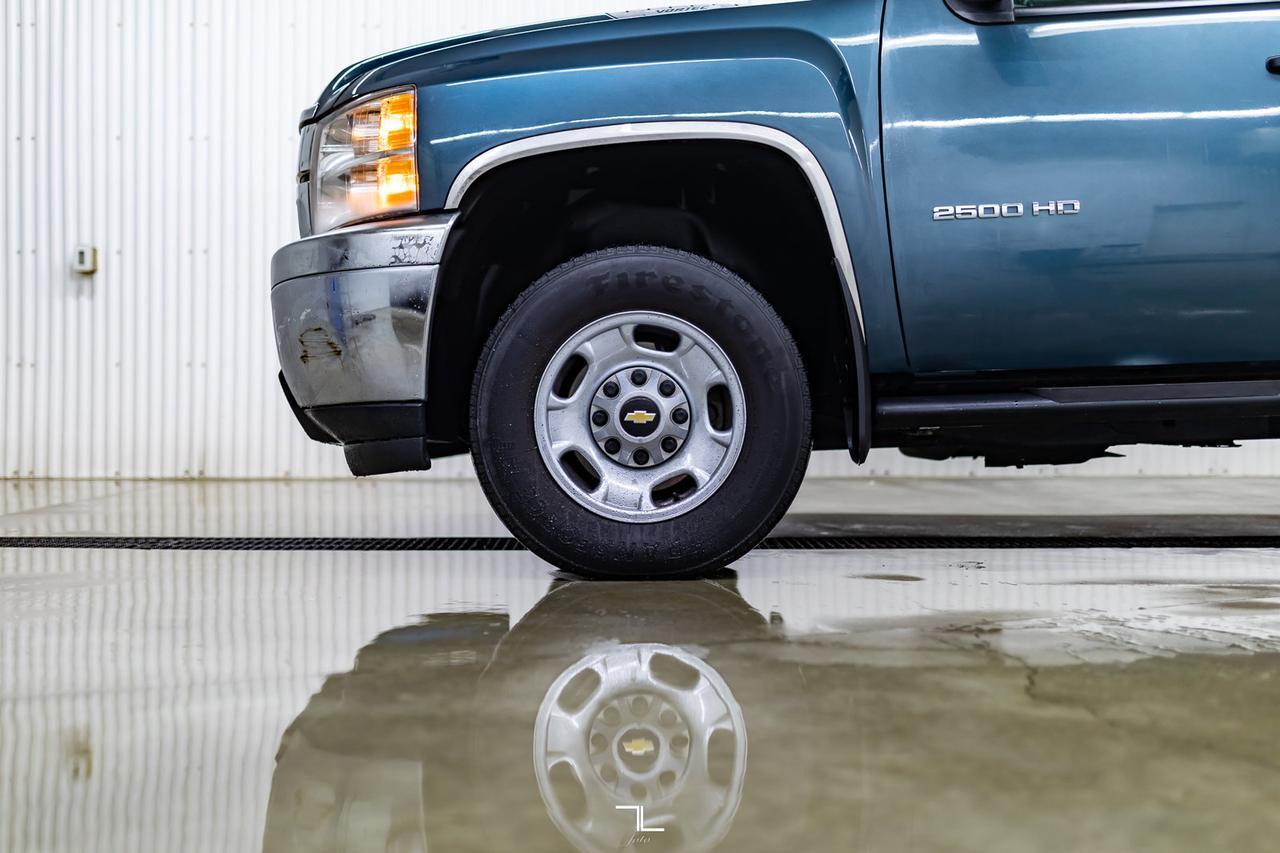 2011 Chevrolet Silverado 2500HD 4x4 Ext Cab LT Red Deer AB
