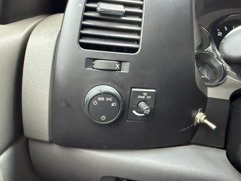 2011 Chevrolet Silverado 2500HD 4x4 Utilitu Work Truck Collinsville OK