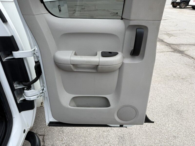 2011 Chevrolet Silverado 2500HD 4x4 Utilitu Work Truck Collinsville OK