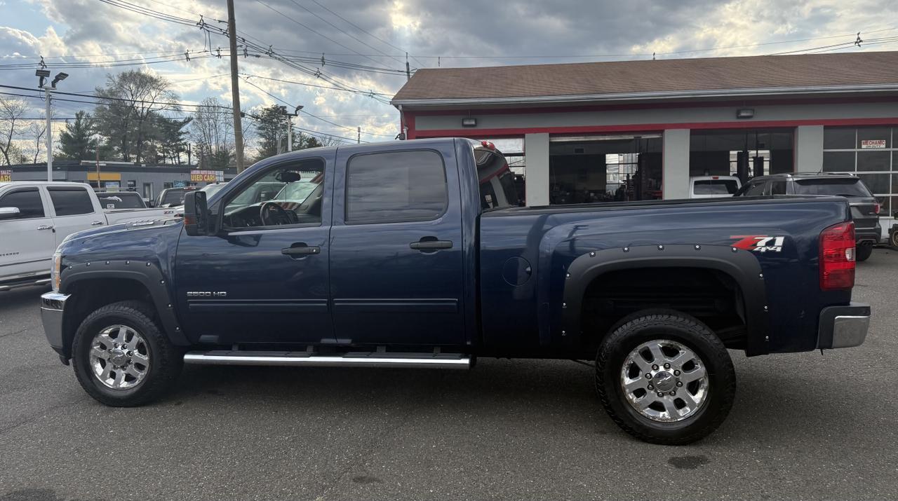 2011 Chevrolet Silverado 2500HD LT 4x4 4dr Crew Cab SB Edison NJ