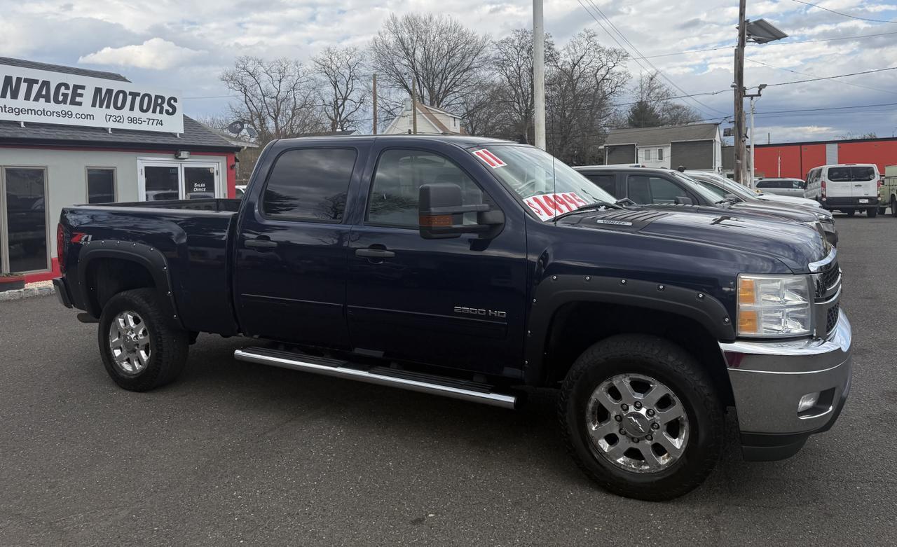 2011 Chevrolet Silverado 2500HD LT 4x4 4dr Crew Cab SB