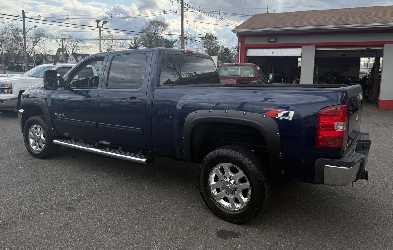 2011 Chevrolet Silverado 2500HD LT 4x4 4dr Crew Cab SB Edison NJ