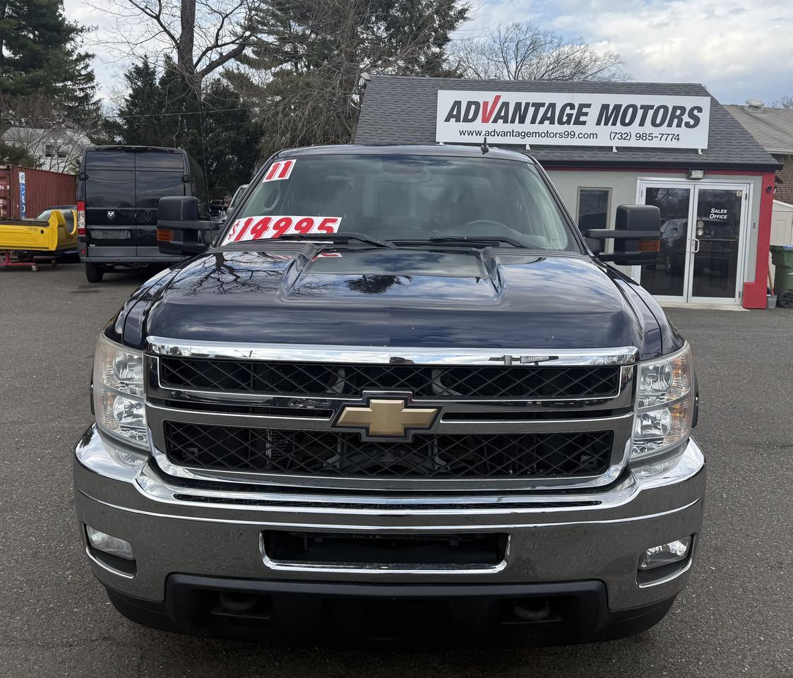 2011 Chevrolet Silverado 2500HD LT 4x4 4dr Crew Cab SB