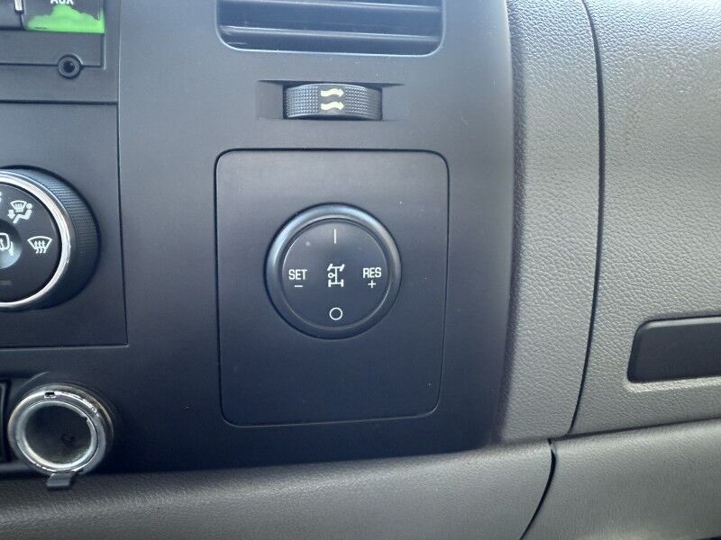 2011 Chevrolet Silverado 3500HD 4x4 Diesel Flatbed DRW Work Truck Collinsville OK