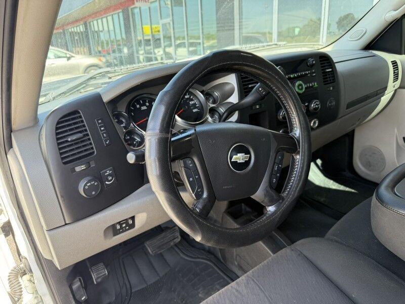 2011 Chevrolet Silverado 3500HD 4x4 Diesel Flatbed DRW Work Truck Collinsville OK