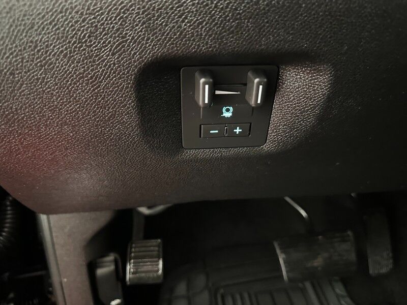 2011 Chevrolet Silverado 3500HD LTZ Dually 6.6L Duramax Diesel Camera Gooseneck FREE WARRANTY Arlington TX
