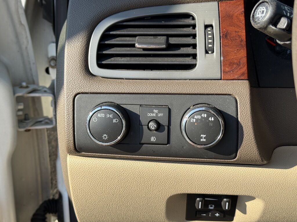 2011 Chevrolet Suburban 1500 LTZ Crestwood KY