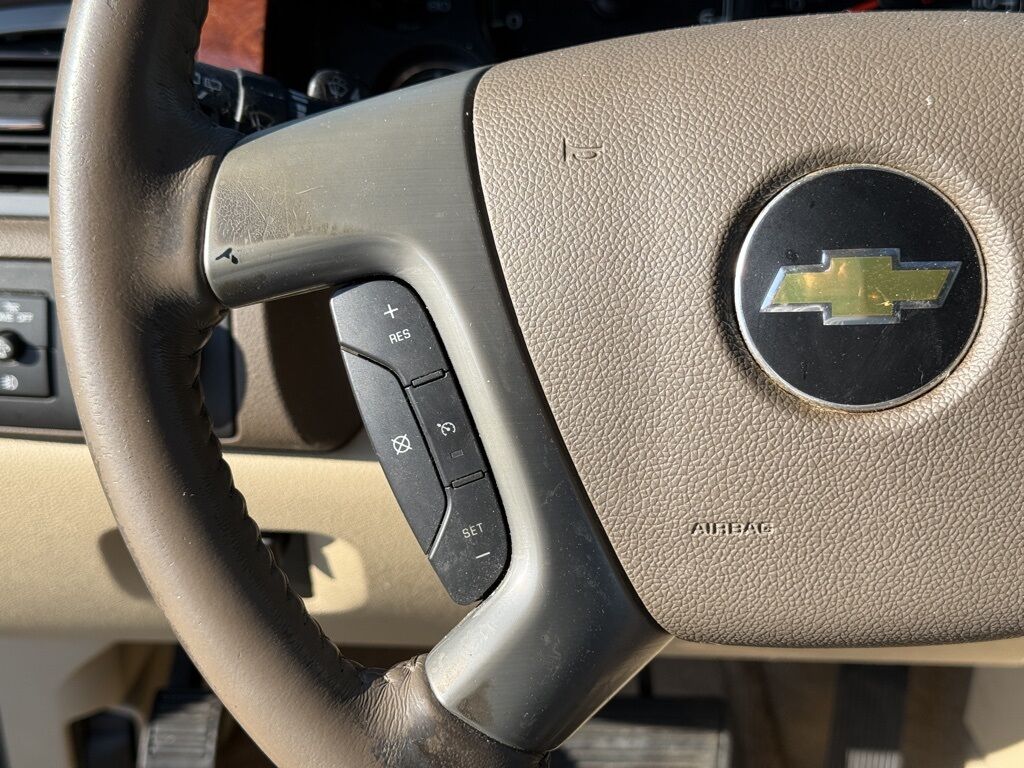 2011 Chevrolet Suburban 1500 LTZ Crestwood KY
