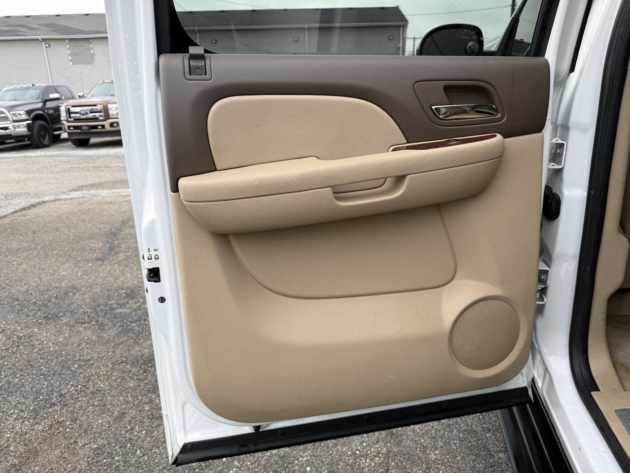 2011 Chevrolet Suburban 1500 LTZ Crestwood KY