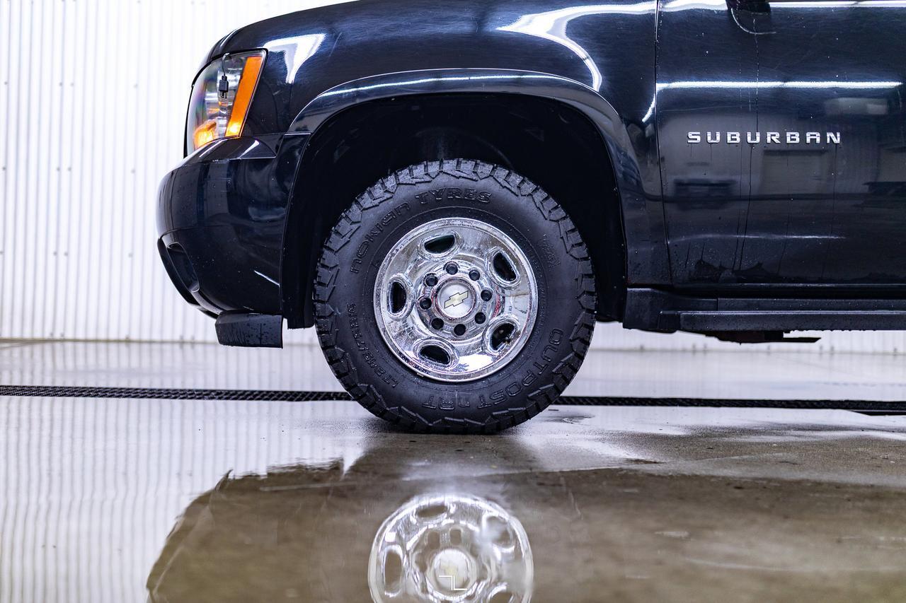 2011 Chevrolet Suburban 2500 4x4 LS Red Deer AB