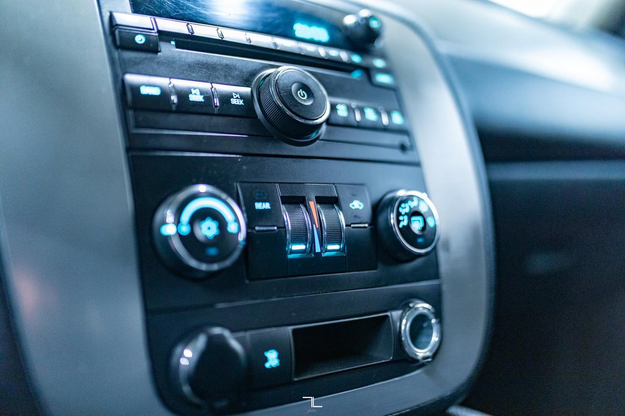 2011 Chevrolet Suburban 2500 4x4 LS Red Deer AB