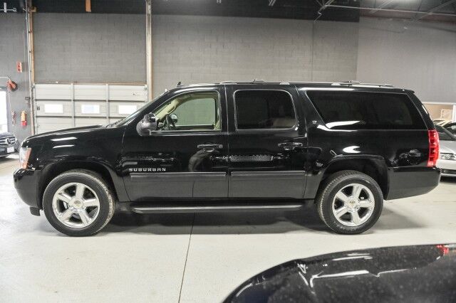 2011 Chevrolet Suburban LT 4WD 4dr SUV