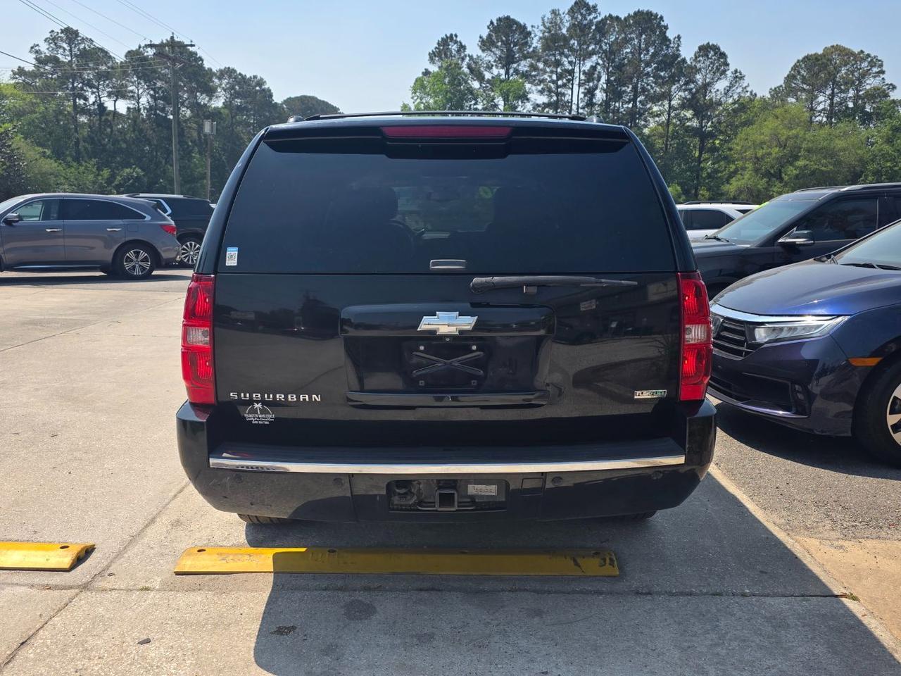 2011 Chevrolet Suburban LTZ 1500 4WD