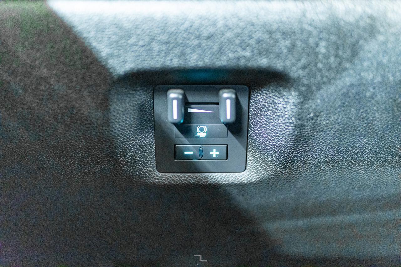 2011 Chevrolet Tahoe 1500 4x4 LS Red Deer AB