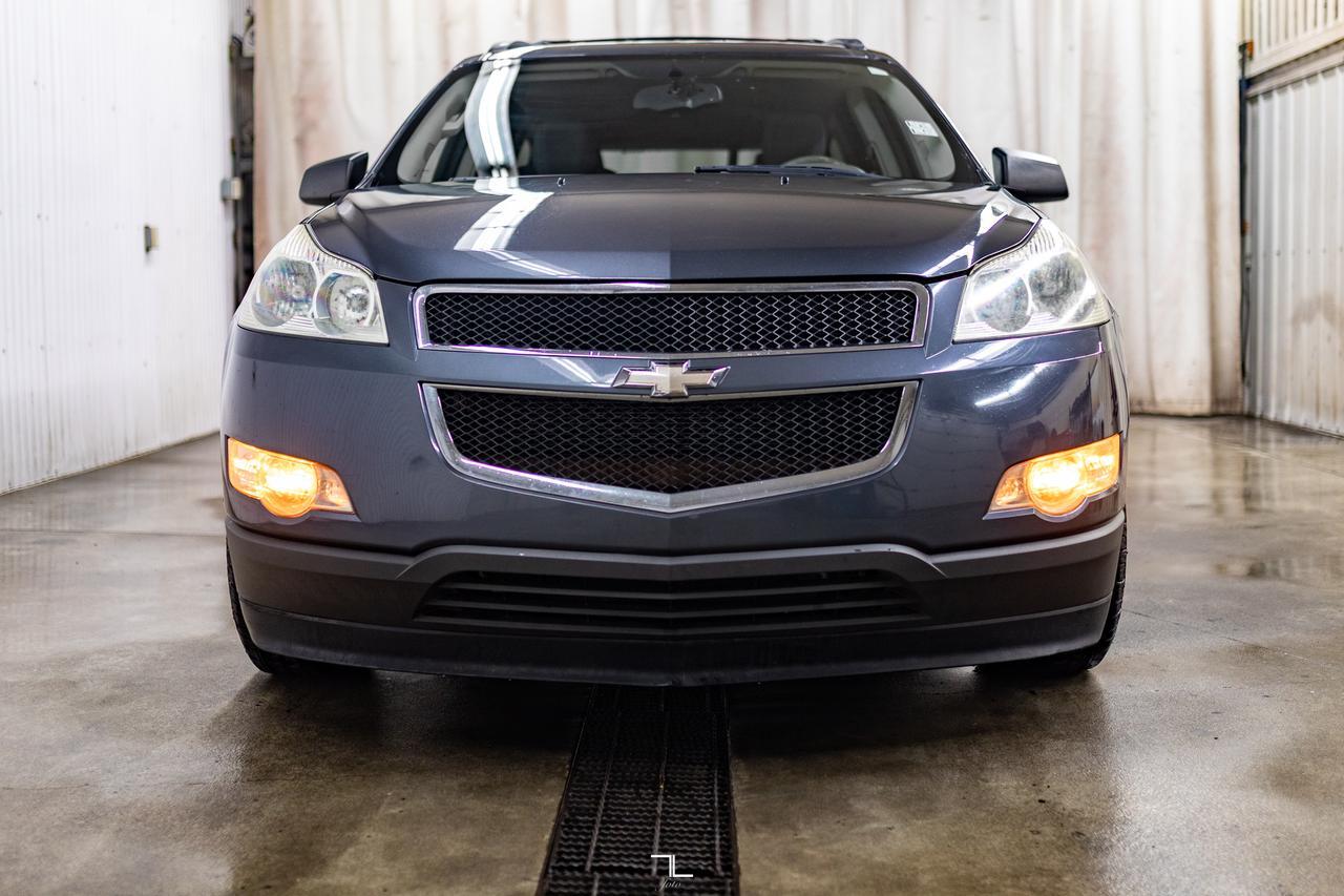 2011 Chevrolet Traverse AWD LS 3rd Row Seating Red Deer AB