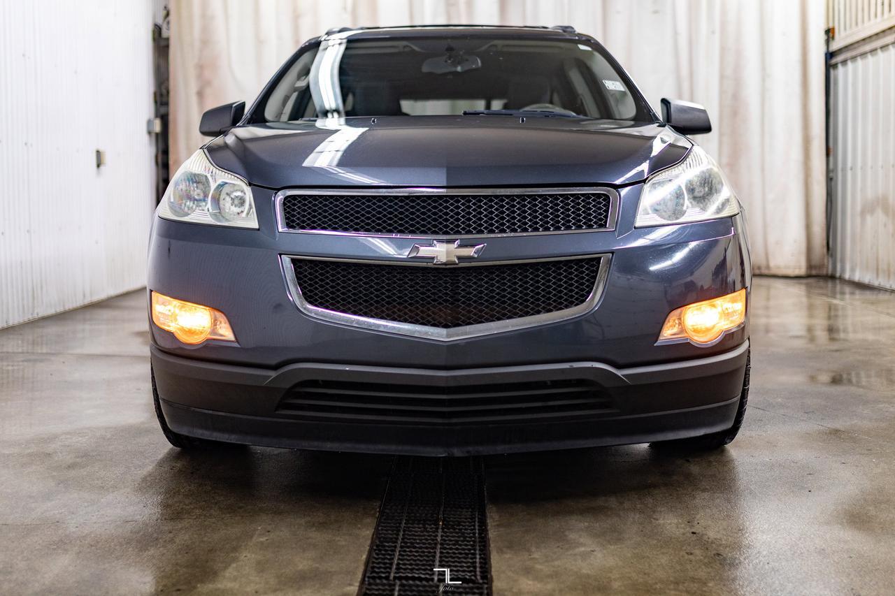 2011 Chevrolet Traverse AWD LS 3rd Row Seating Red Deer AB