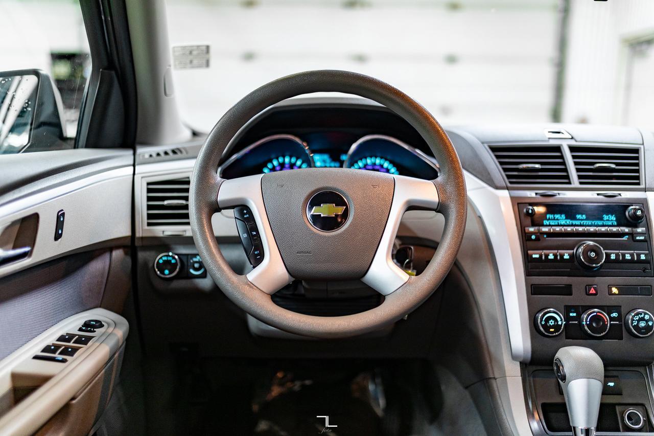 2011 Chevrolet Traverse AWD LS 3rd Row Seating Red Deer AB