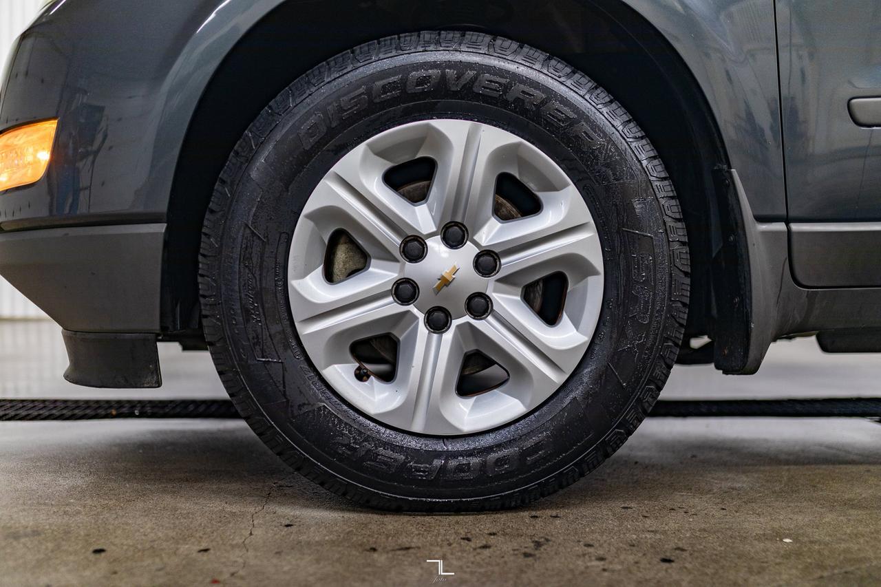 2011 Chevrolet Traverse AWD LS 3rd Row Seating Red Deer AB