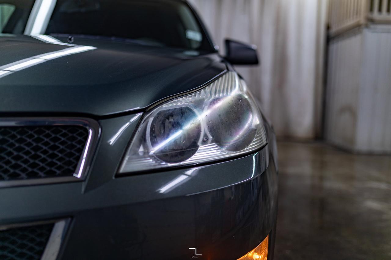 2011 Chevrolet Traverse FWD LS 8 Passenger Red Deer AB