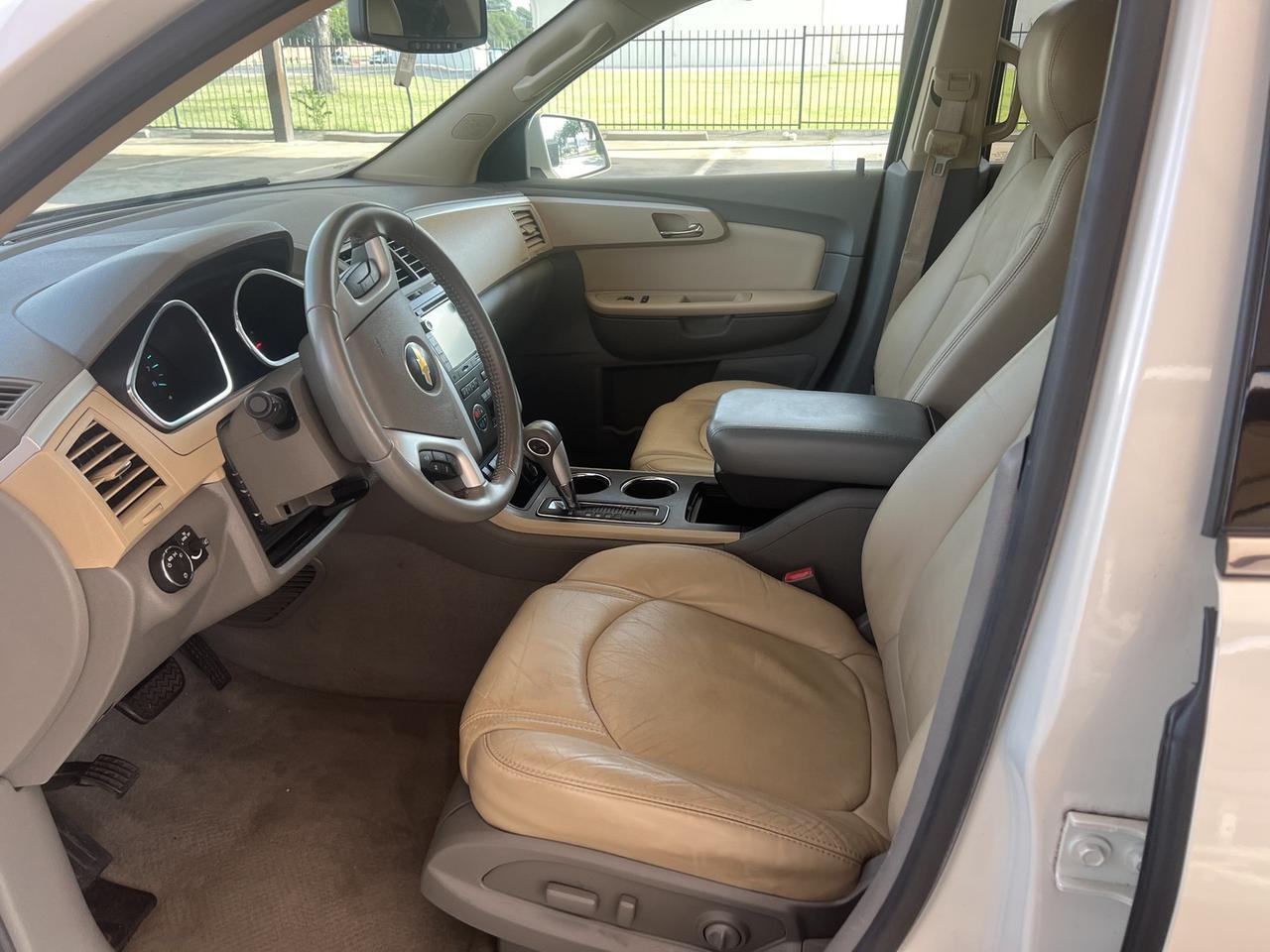 2011 Chevrolet Traverse LT w/2LT Plano TX