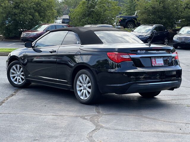 2011 Chrysler 200 CONV TOURING Douglasville GA