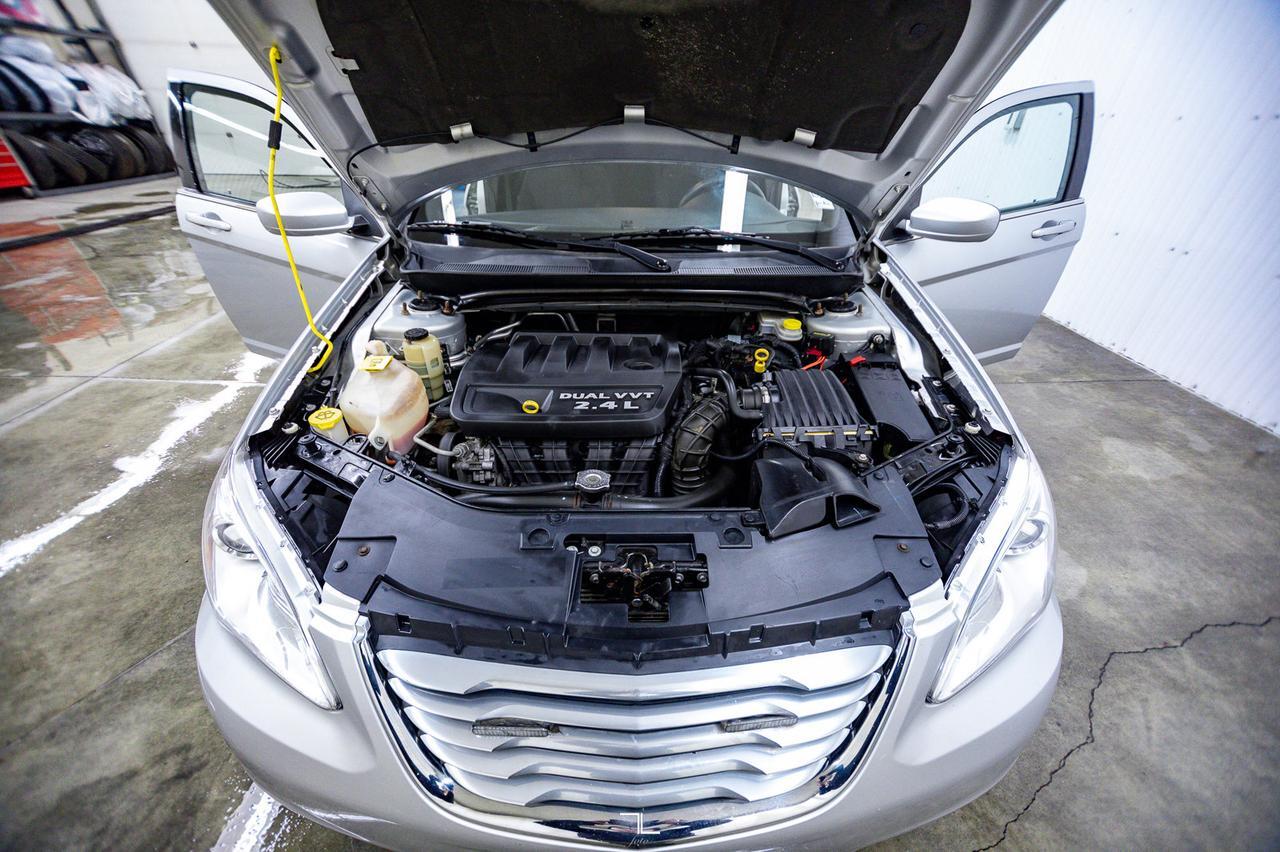 2011 Chrysler 200 LX Red Deer AB