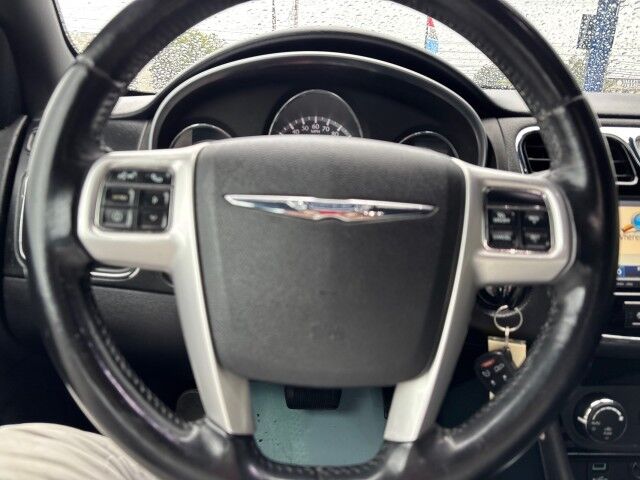 2011 Chrysler 200 Limited Cleveland OH