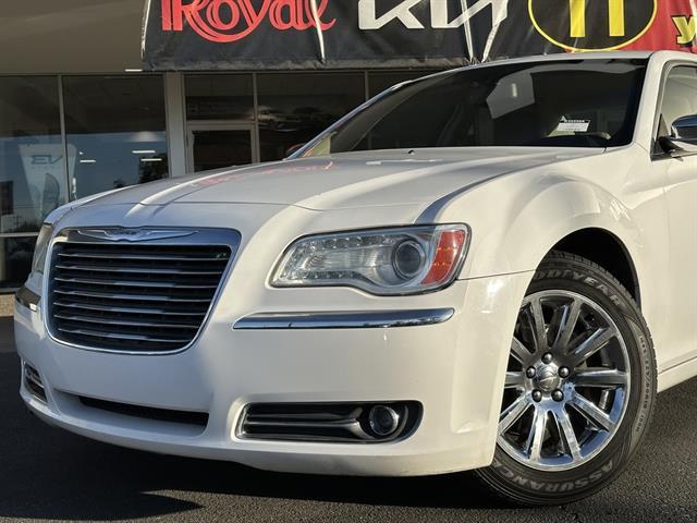 2011 Chrysler 300 Limited