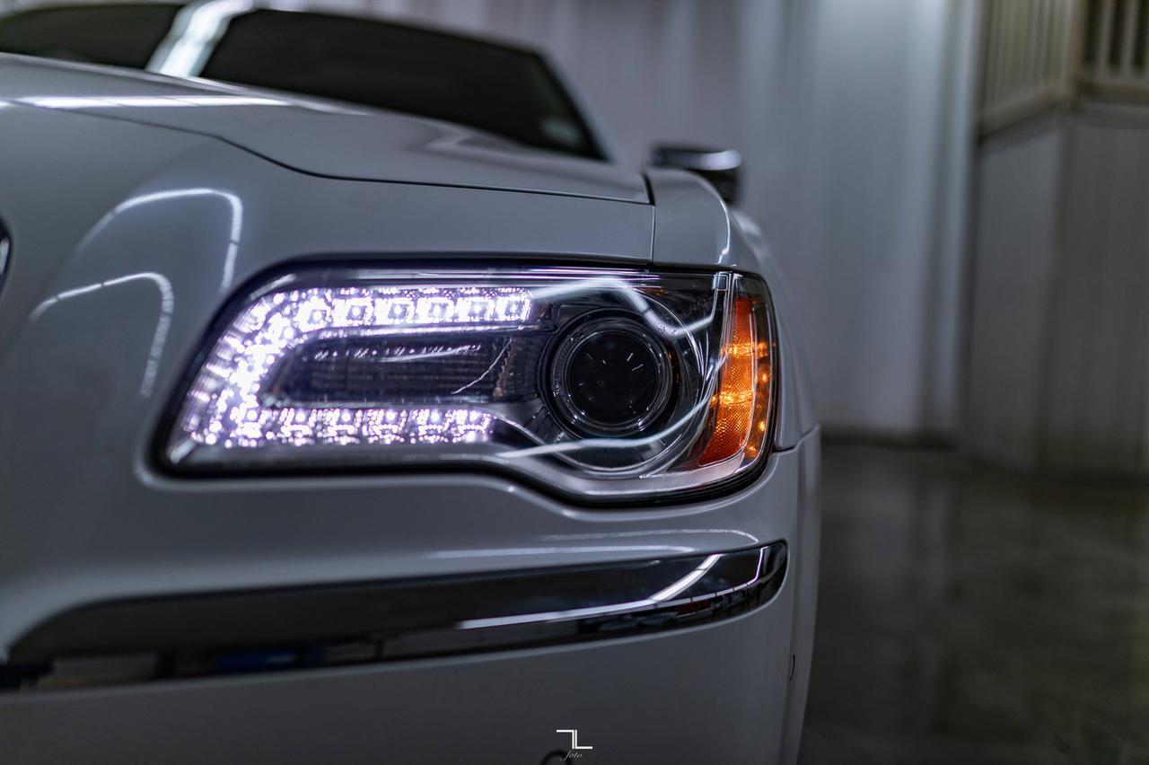 2011 Chrysler 300C AWD Sedan Leather Roof Nav BCam Red Deer AB