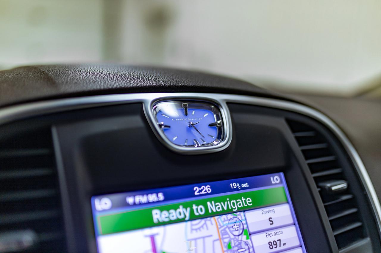 2011 Chrysler 300C AWD Sedan Leather Roof Nav BCam Red Deer AB