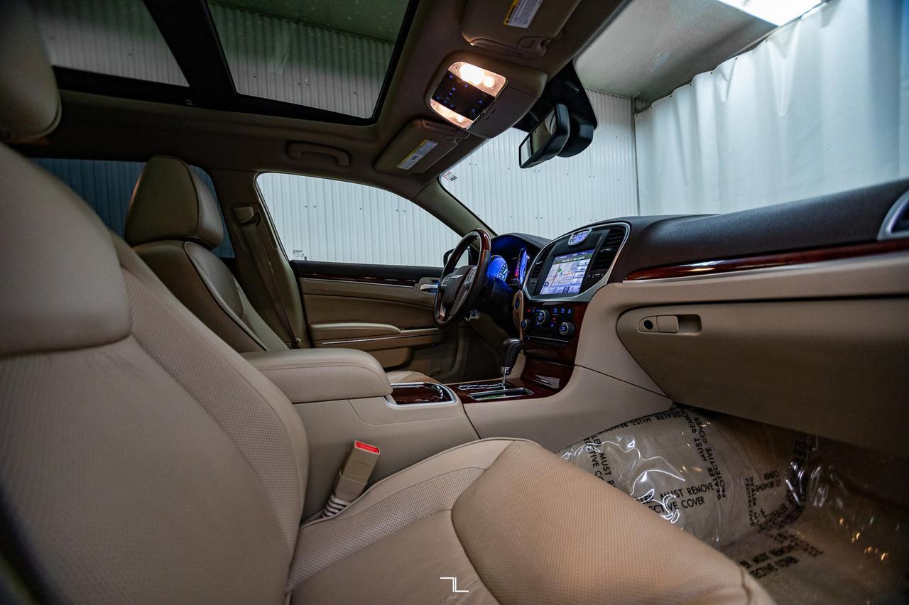 2011 Chrysler 300C AWD Sedan Leather Roof Nav BCam Red Deer AB