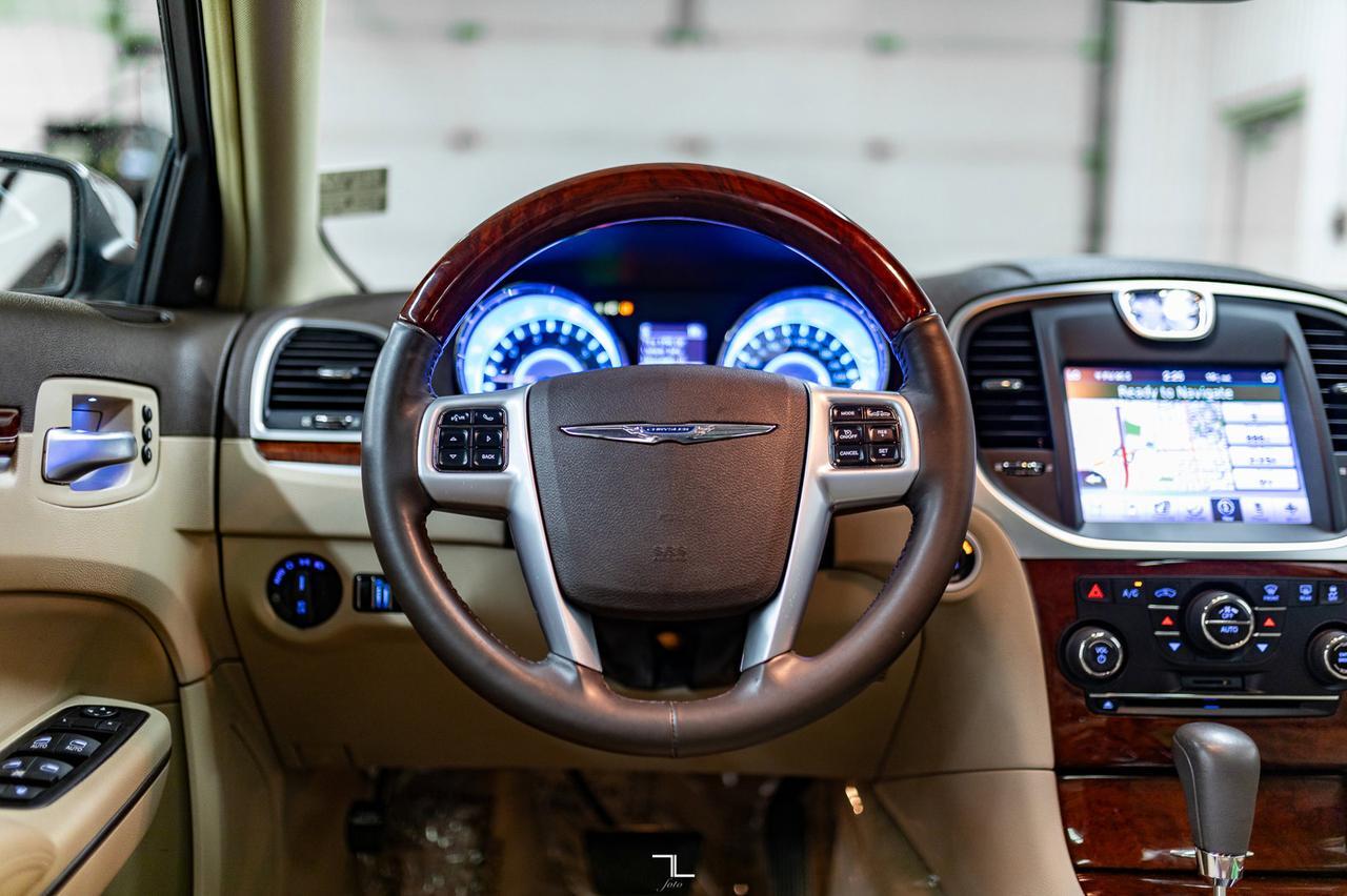 2011 Chrysler 300C AWD Sedan Leather Roof Nav BCam Red Deer AB