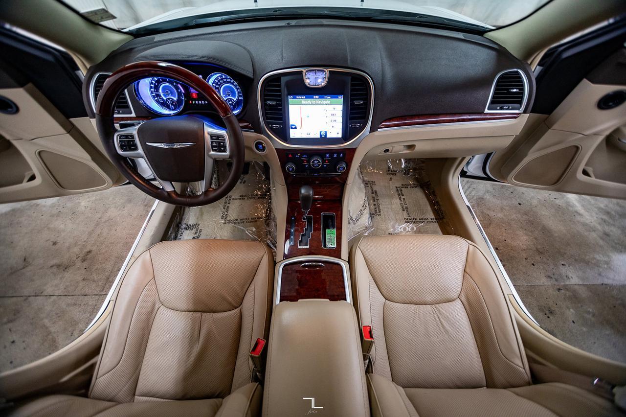 2011 Chrysler 300C AWD Sedan Leather Roof Nav BCam Red Deer AB