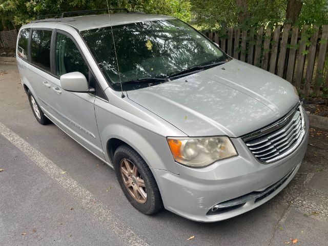 2011 Chrysler Town & Country