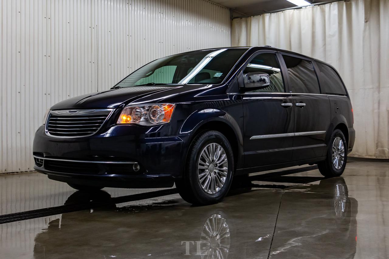 2011 Chrysler Town & Country Limited Leather Roof Nav DVD BCam Red Deer AB